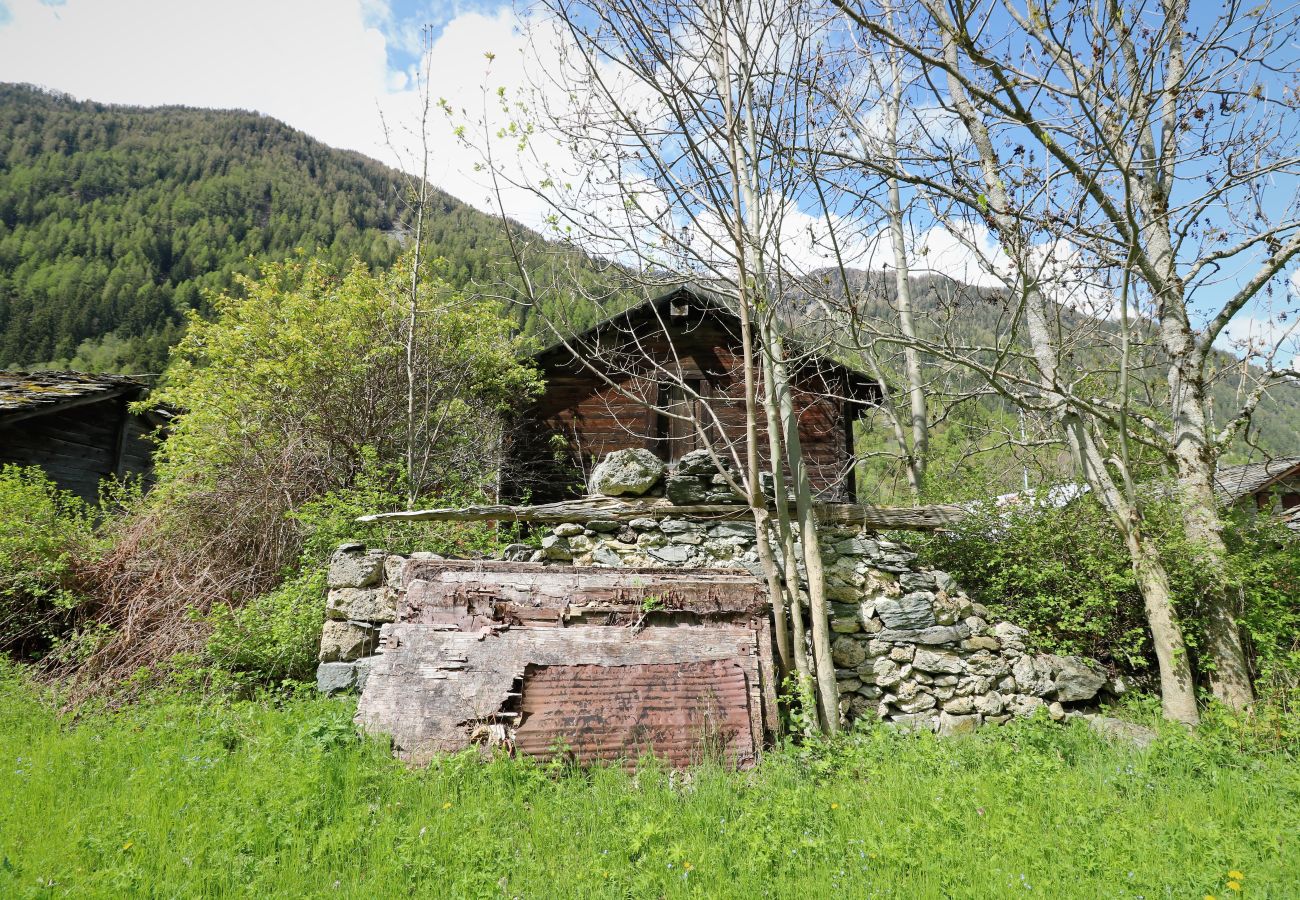 freistehendes Haus in Evolène - CHALET À RÉNOVER