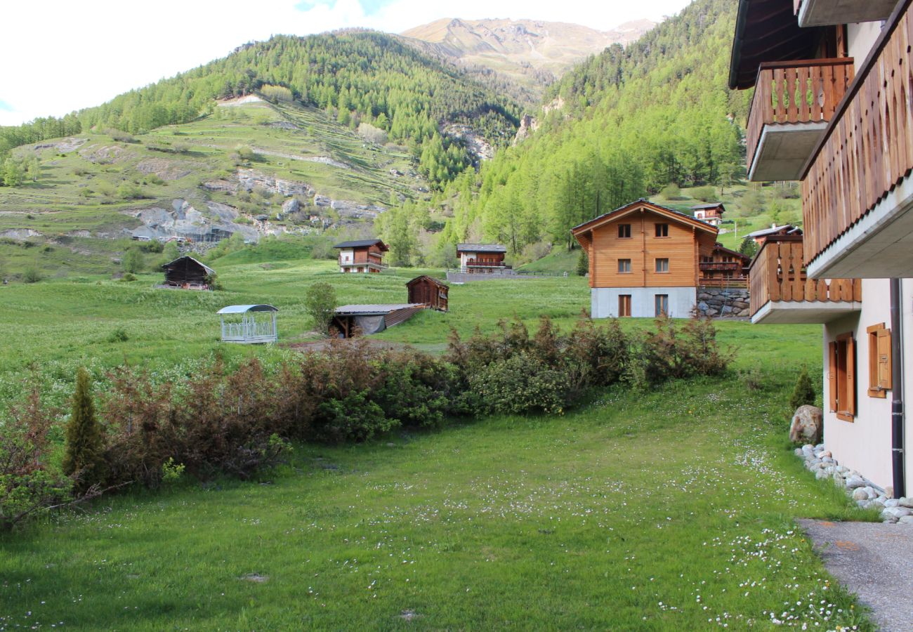 Ferienwohnung in Evolène - Bel Alp 3 - Erdgeschoss mit Garten | Evolène