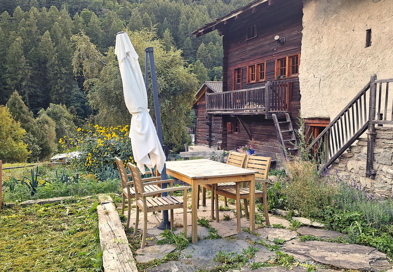 Ferienwohnung in Les Haudères - Berthé 11 - Authentisch und Komfort | Les Haudères